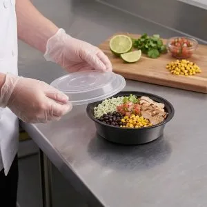 BIZCO Essentials Black Round Microwavable Heavy Weight Container with Lid - 24 oz